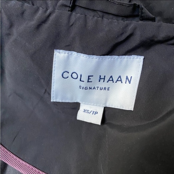 Cole Haan Signature Back Bow Packable Hooded Raincoat – Black XS - Picture 16 of 16